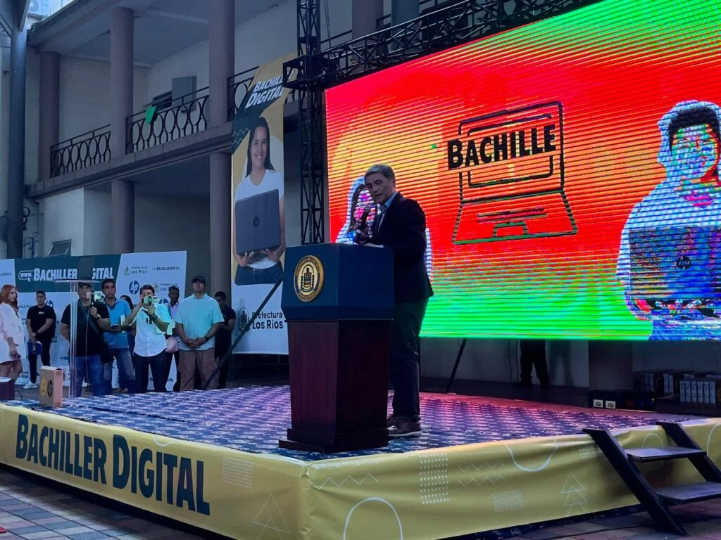 Escenario principal Bachiller Digital